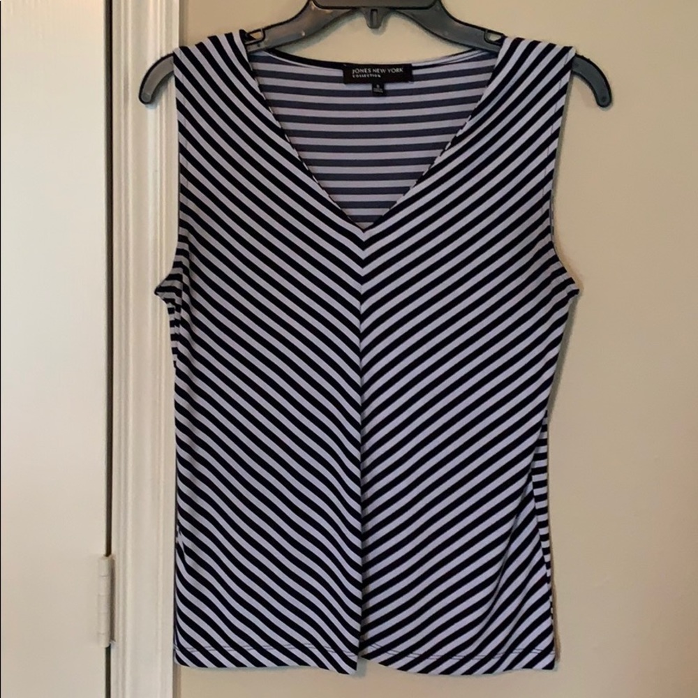 Jones New York top